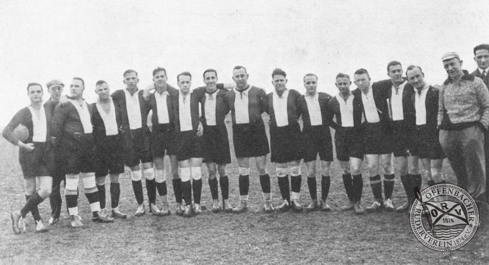 1928 RugbyMannschaft-01